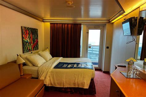 Luxury at Sea: Carnival Magic Balcony Lodgings for the Discerning Traveler